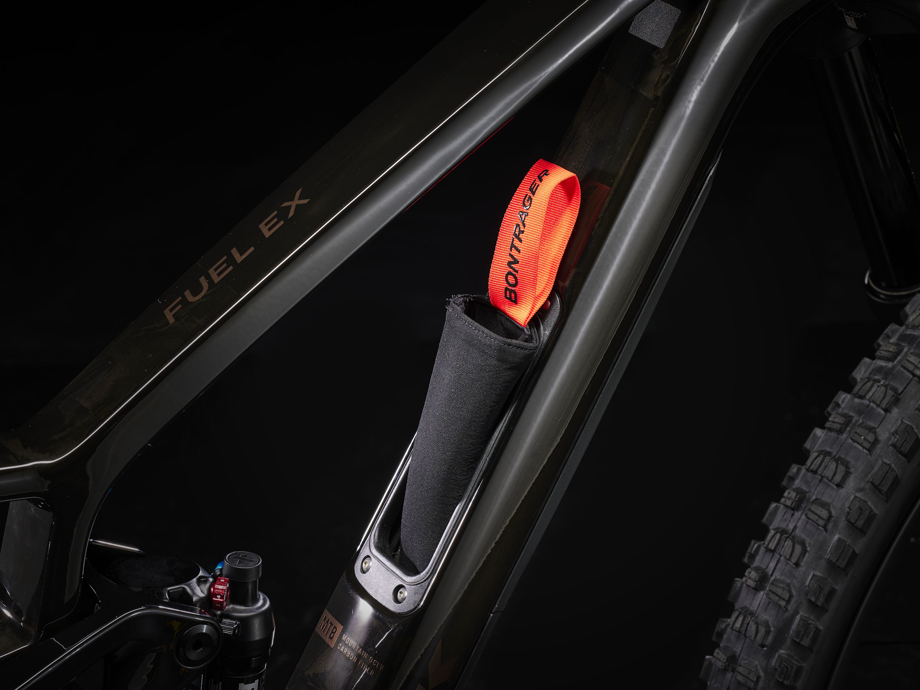 Trek Fuel EX 9.8 GX AXS Fully MTB (schwarz) 2